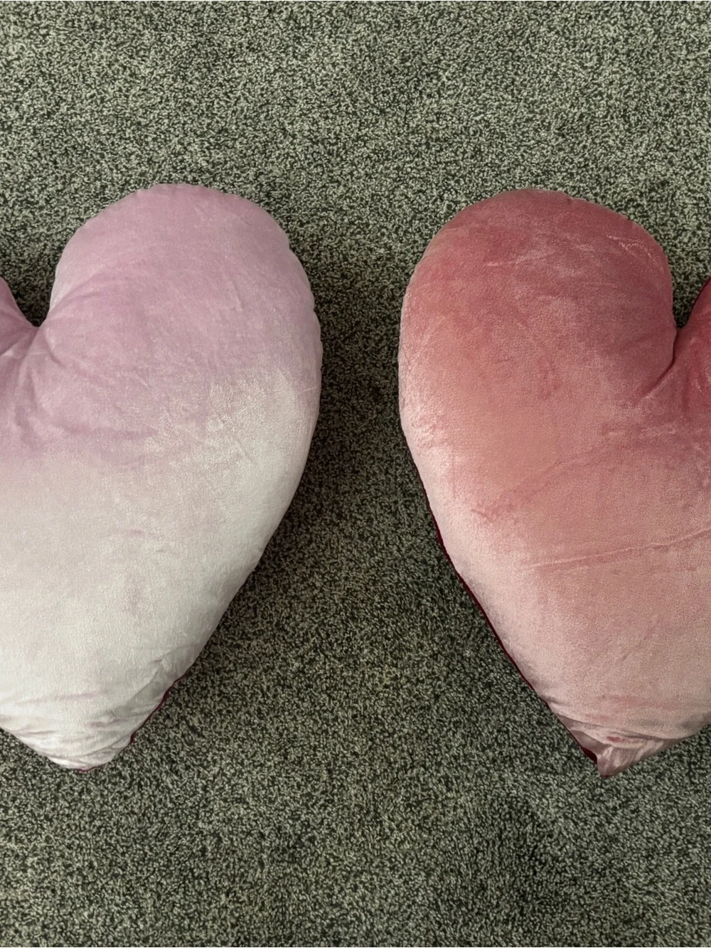 Heart-Shaped Velvet Throw Pillows - Pink and Red (set of 2)